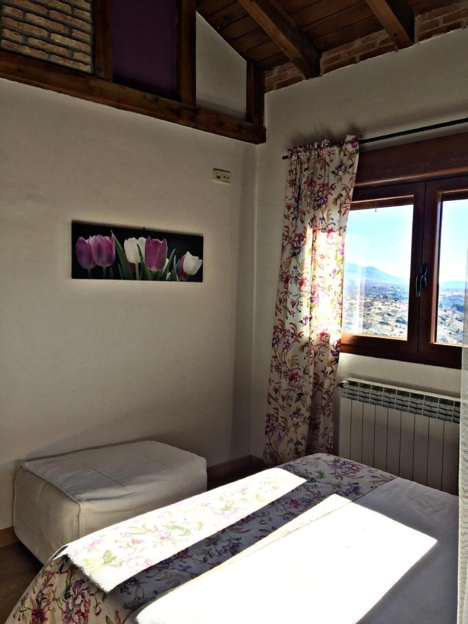 El Corral De Concejo Guest House Horcajuelo de la Sierra Eksteriør bilde